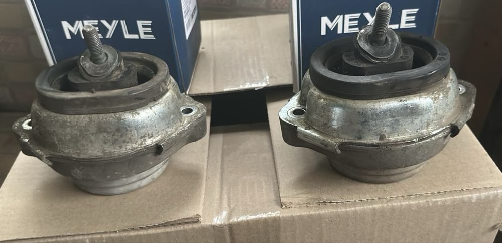 Подушка двигателя BMW x5 e53