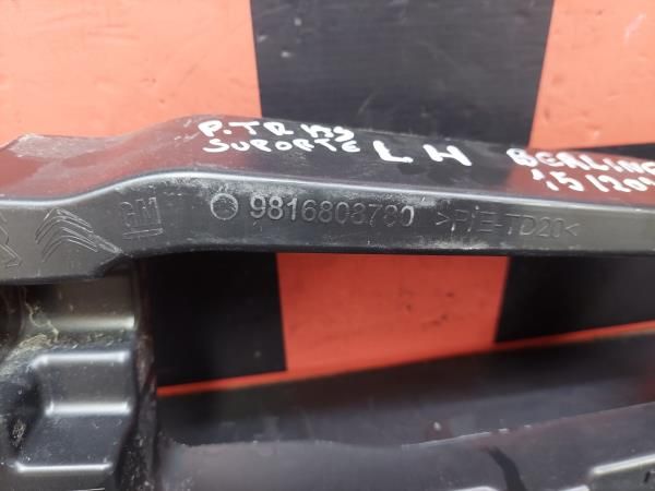 Suporte Para-choques Tras. Esq. OPEL Combo Life (X19)