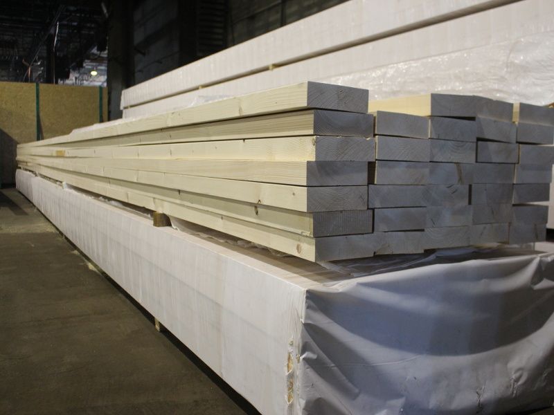 Krokiew 80x200, długość 13 metrów, suszona i strugana. Śląsk, Mikołów