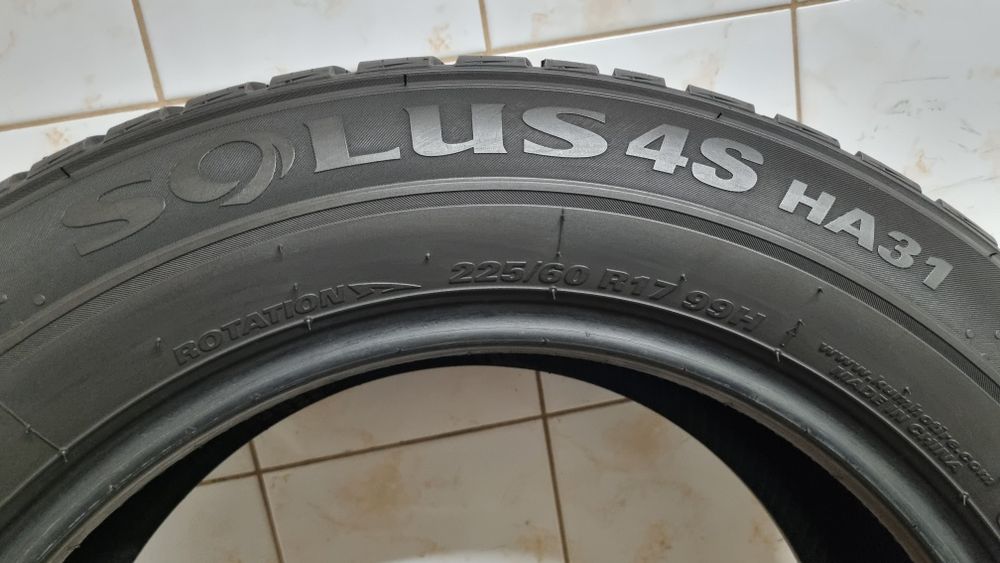 Opony całoroczne 225/60 R17 99H SUV Kumho Solus 4S HA31  4SEASONS