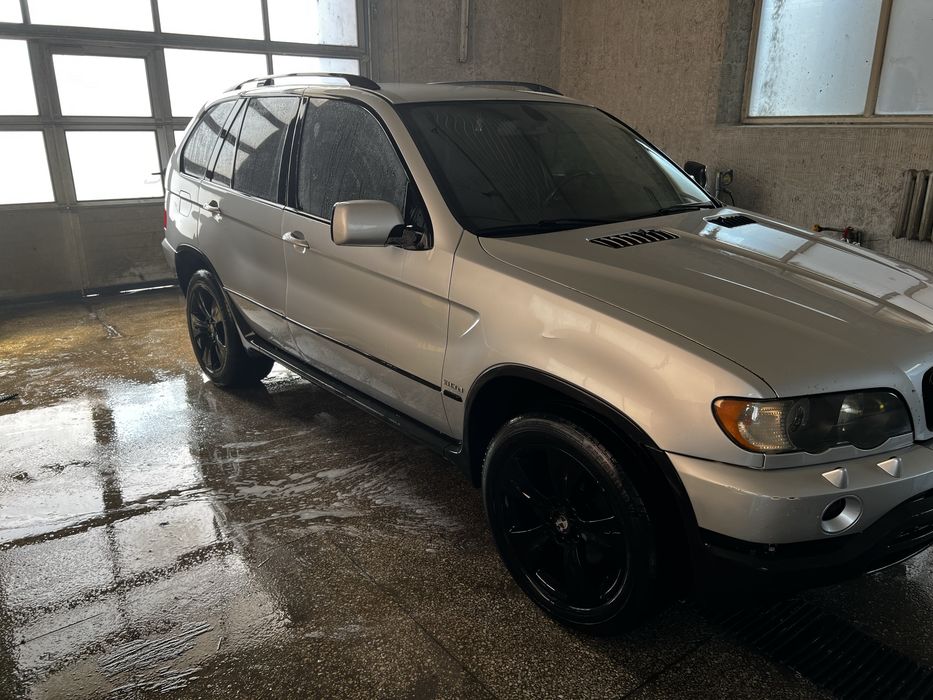 Продам BMW X5 в кузові Е53