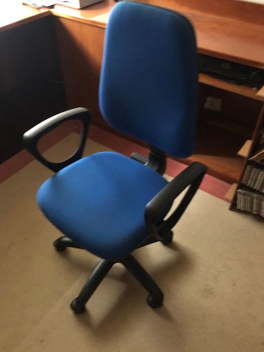 Cadeira de Escritório Ergonómica