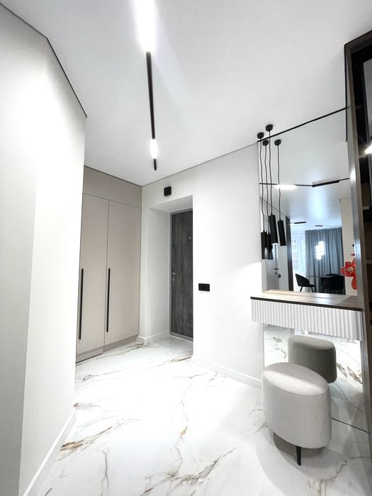 1кім.Площа Ринок