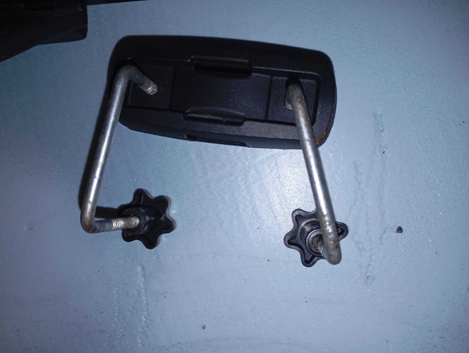 Mala de Tejadilho G3 Krono 320L + Barras de Tejadilho AutoMaxi Incluídas