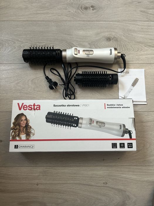Фен-щітка Vesta, стайлер для волосся, обертаючий фен