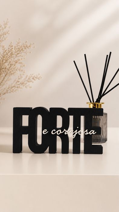 Peças decorativas - Letreiro/ Luminária
