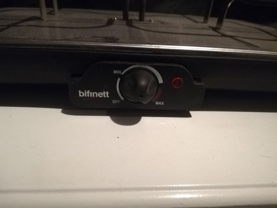 Grill elektryczny Bifinett H-3043 z Lidla