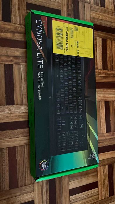 [NOVO] Teclado Gaming RAZER Cynosa Lite (Membrana - Português - Preto)