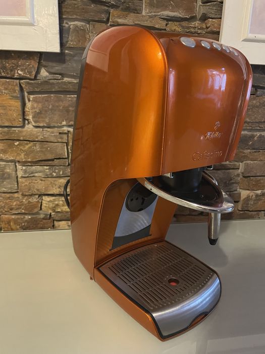 Ekspres na kapsułki Tchibo Cafissimo