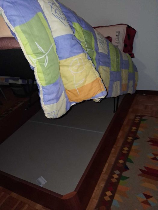 Quarto de casal em Castêlo da Maia para arrendar, pelo melhor preço!