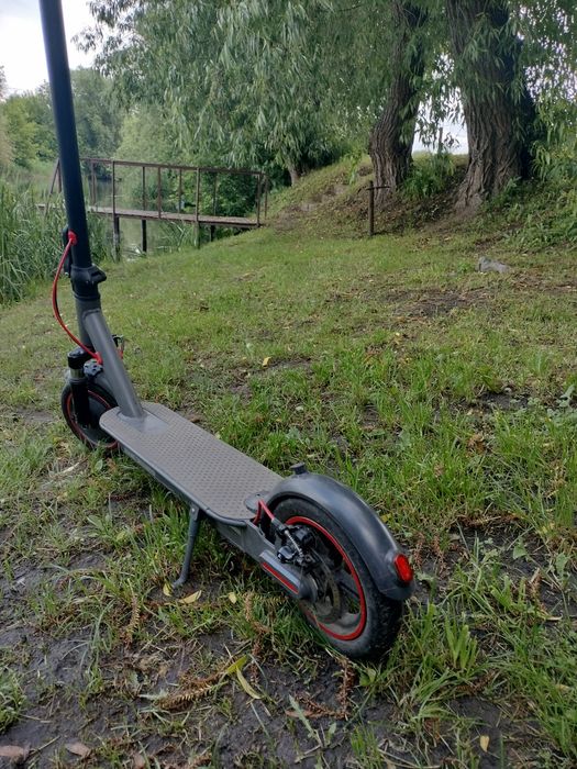Електросамокат Xiaomi