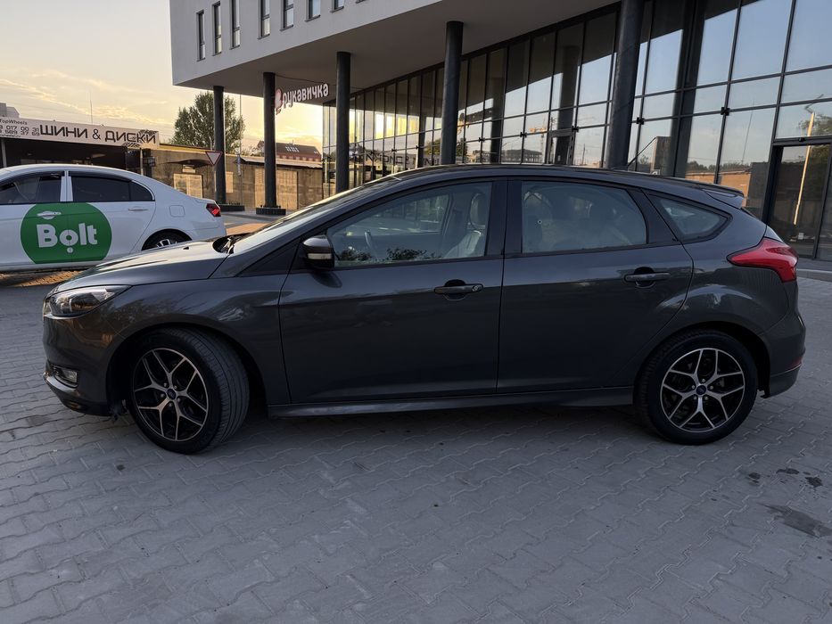 Ford Focus 2016 VIN 1FADP3K25GL376639 фото оголошення 3 з 21