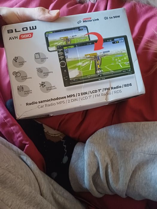 Sprzedam radyjko z tylną kamerkę