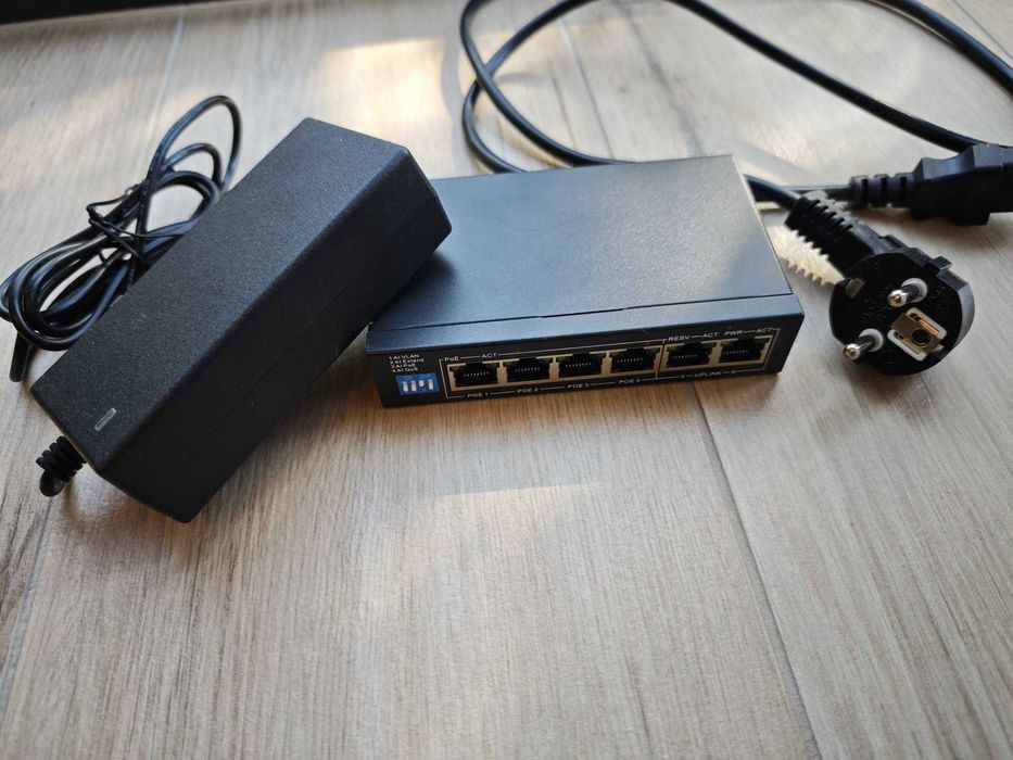 Switch PoE 6-portów Extralink EUROS V2, 4 x PoE, 2 x Uplink LAN