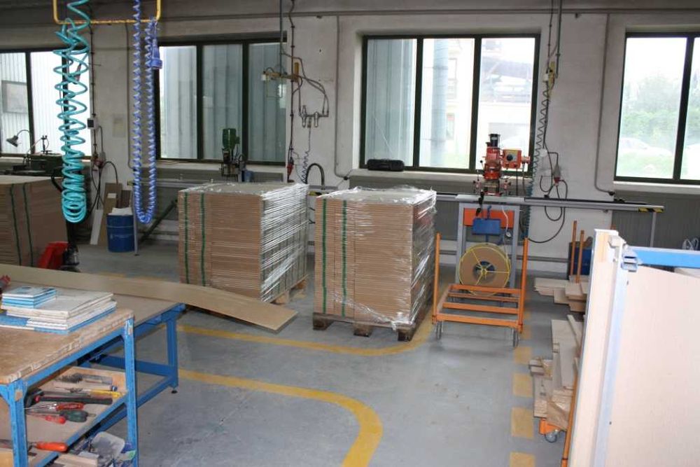 Hala 280m2 z częścią biurową do wynajęcia