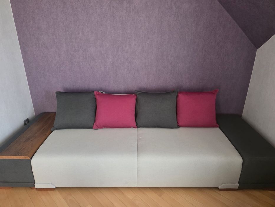 Продам диван спальний або в офіс