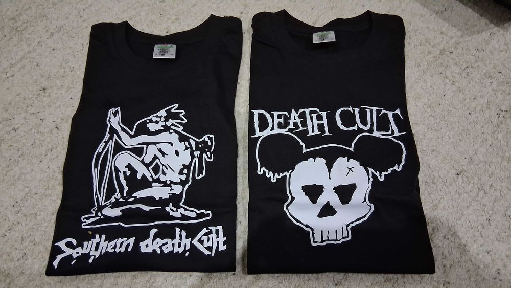 Tshirts várias todos tamanhos disponíveis