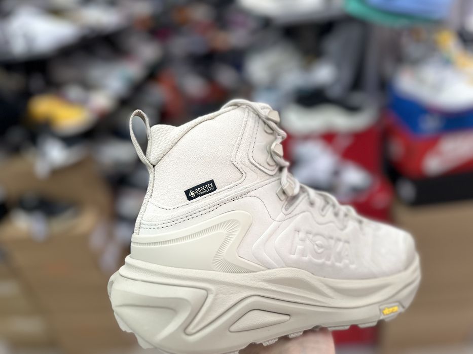 Трекінгові черевики Hoka KAHA 3 GTX ( РОЗМІР 38 - 40 - 40 2/3 - 44 - 45 1/3 )