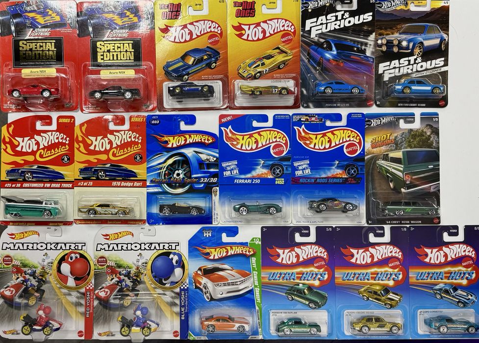 Hot Wheels Premium Ferrari LaFerrari нова, запакована