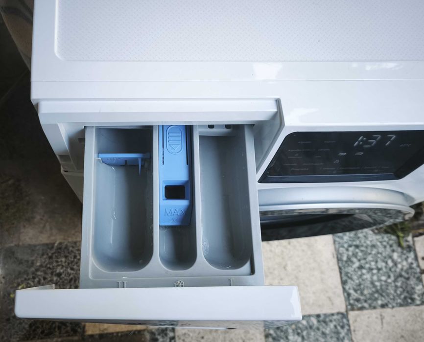 Máquina de lavar roupa Becken A+ (entrega)