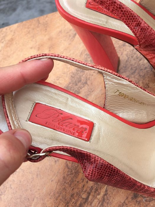 Туфлі, босоніжки р.35