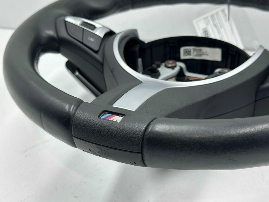 Volante - BMW Série 1 (F20)