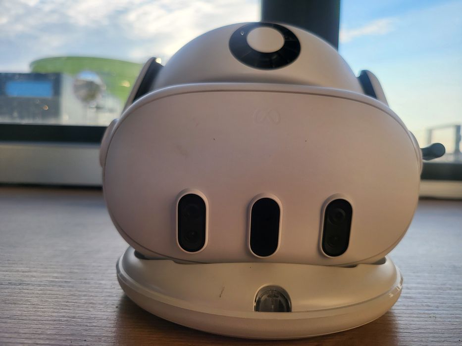 Gogle Meta Quest 3 128 Gb + Opaska BoboVr S3 Pro Wiatrak Klima + Aku 10.000 mAh 5 h grania