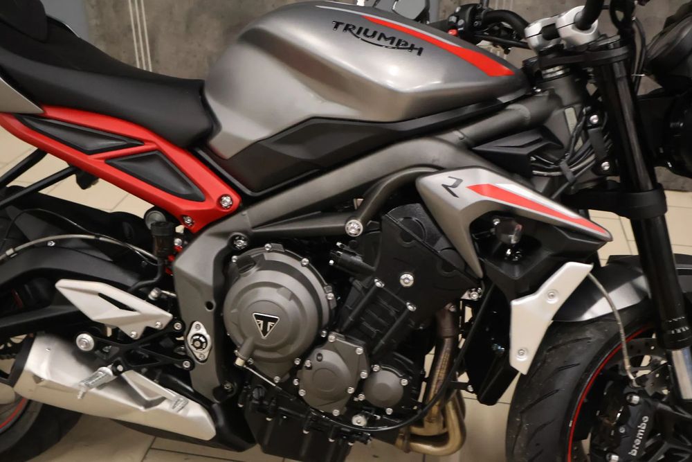 Triumph Street Triple 765 R Jak Nowy! Km Przebiegu Rs