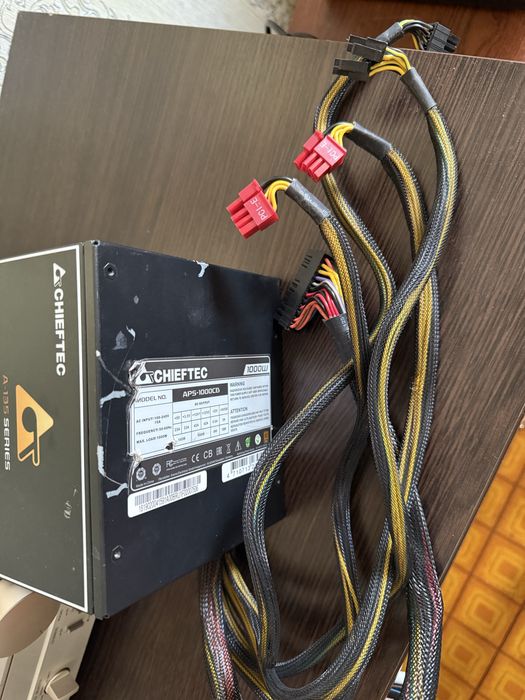 Chieftec APS-1000CB не рабочий