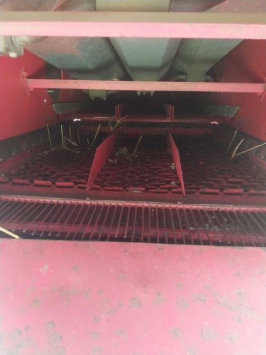 Комбайн Masey Ferguson 240