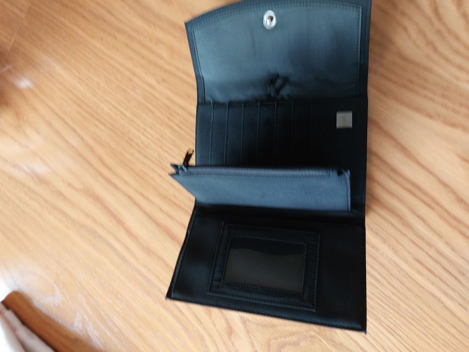 Carteira / porta moedas preta Mango