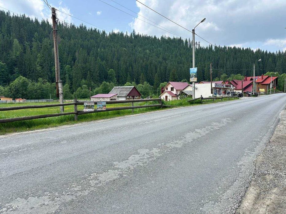 Вигідна пропозиція в першій лінії ділянка в Поляниці поруч з Буковелем