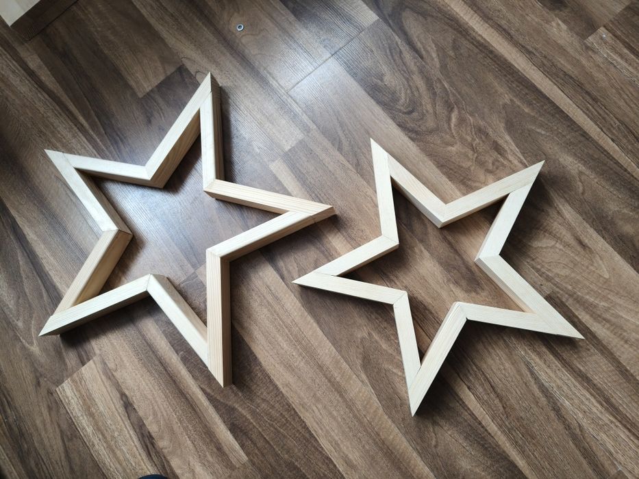 Ozdoby świąteczne wykonane z drewna