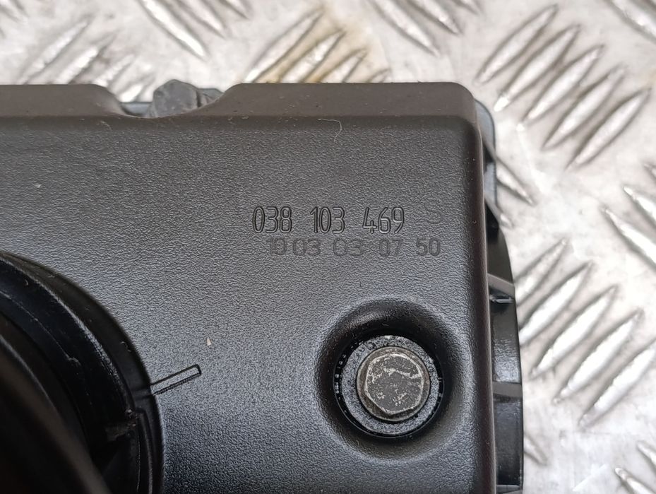 VW Golf IV 1.9 TDI pokrywa zaworów