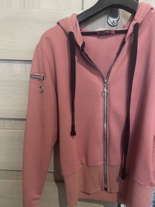 Bluza damska z kapturem