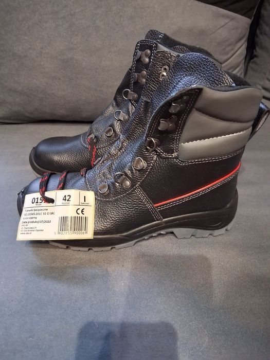 Nowe buty robocze męskie, rozmiar 42!