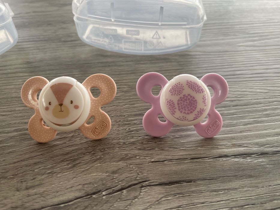 4 Chupetas chicco Physio Forma - confort e light (6-16m)