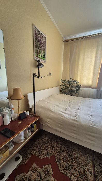 Продаж 2к квартири Г Крут