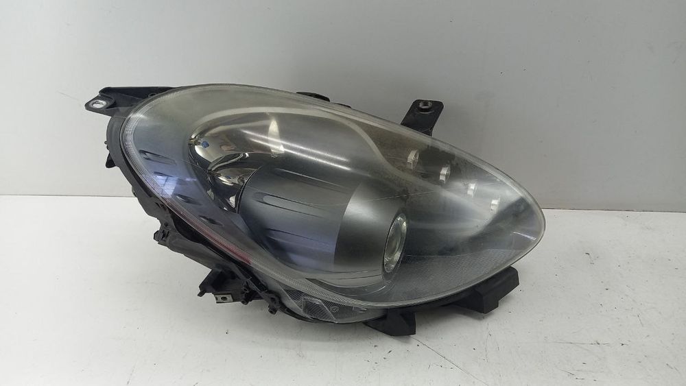 Фара правая Alfa Romeo Giulietta 2011 50520229