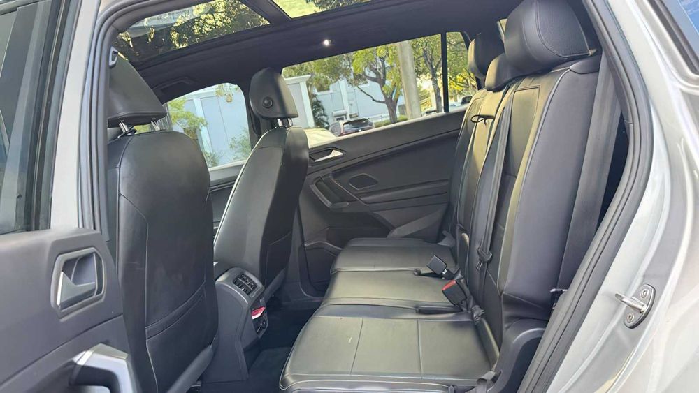 Volkswagen Tiguan      2019