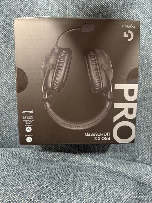 Logitech G Pro X 2 Lightspeed Wireless/Bluetooth + caixa e acessórios