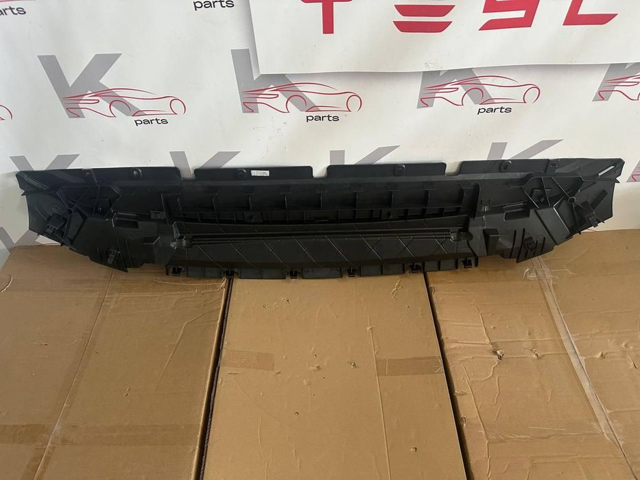 Audi Q5 2018 2019 2020 Захист переднього бампера 80A S-Line 80A807233B