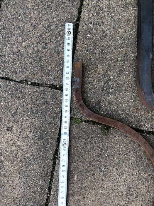 Element do ogrodzenia kutego, motyw C, skuwka, tralka