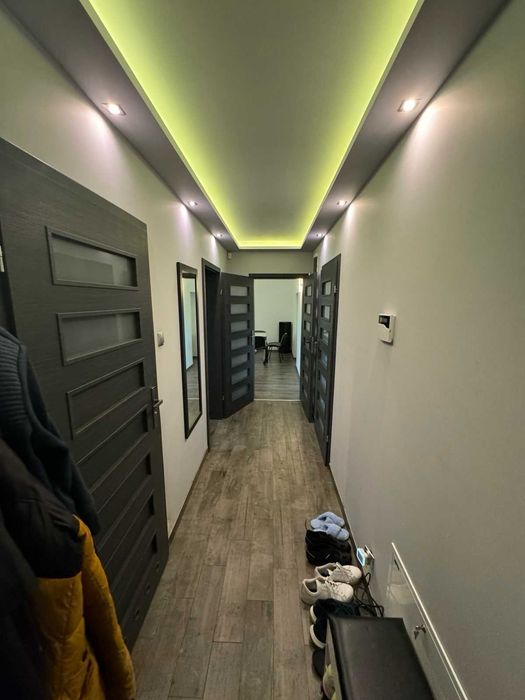 Budynek niezależny 560m2 w tym magazyn i 2 mieszkania gotowe od zaraz