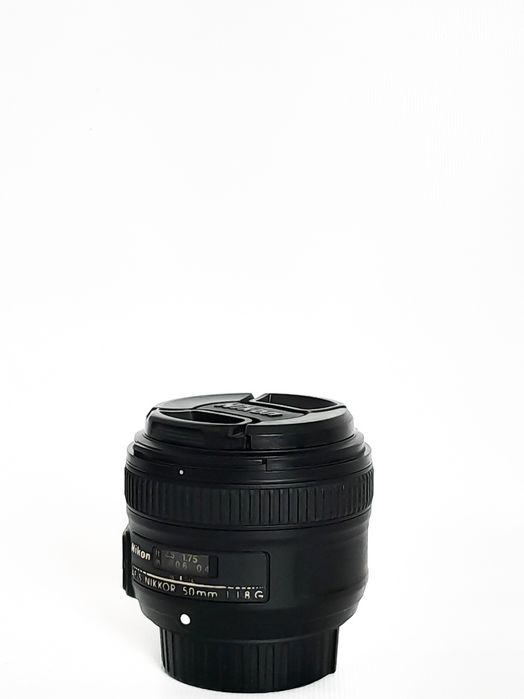 Продаю Nikon D7200