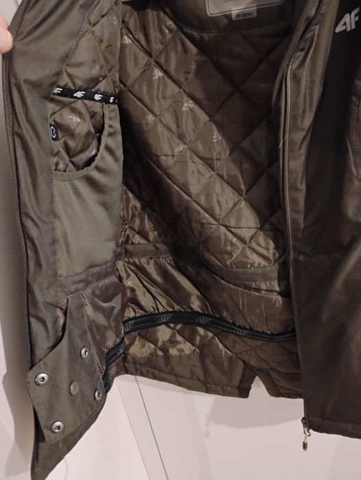 Zimowa kurtka damska 4F rozmiar XS parka