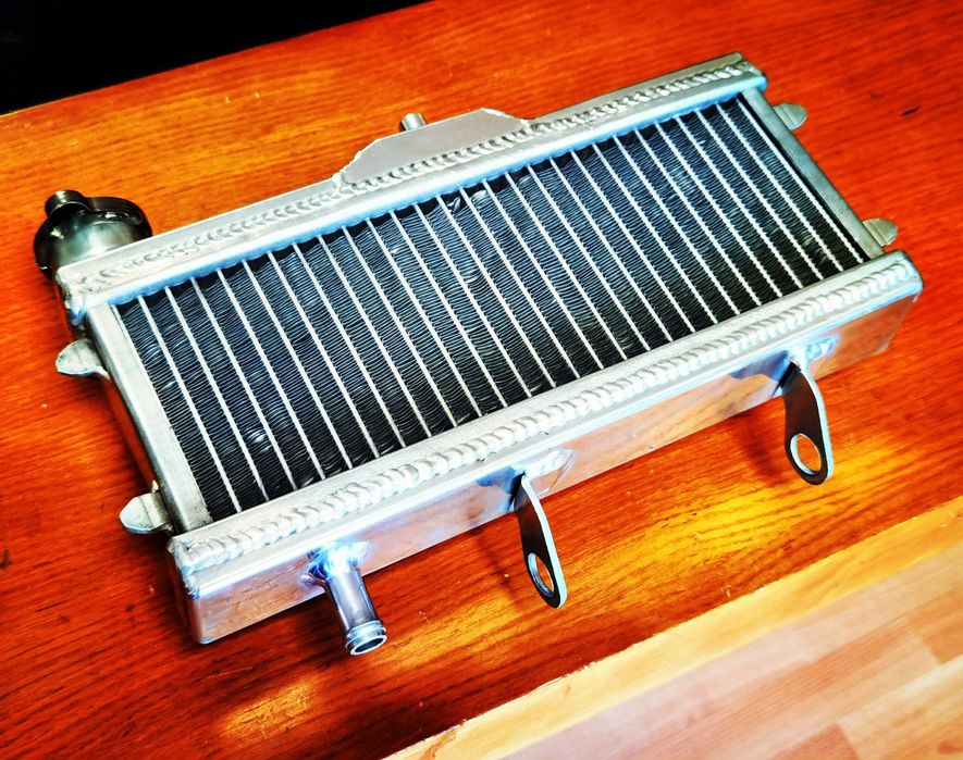 Radiador de Aluminio Honda NSR NS1