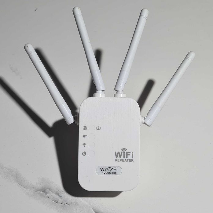 Wzmacniacz sygnału WiFi Repeater/AP 2,4GHz i 5GHz 1200Mbps