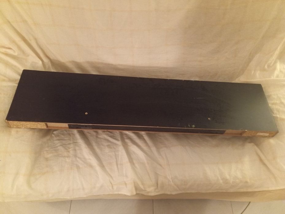 Prateleira IKEA “Lack” -  110x26 cm - cor preto