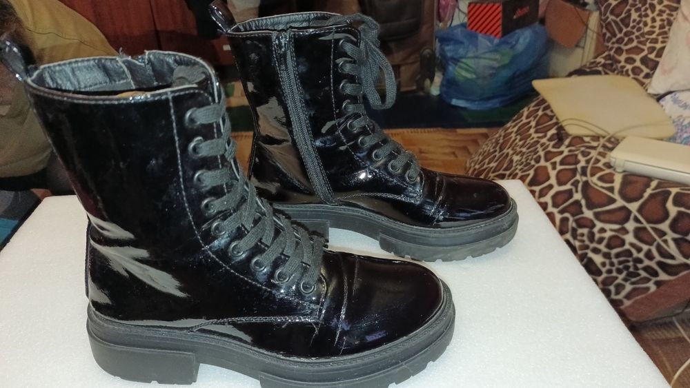 Ботинки 3 пары за 175 грн